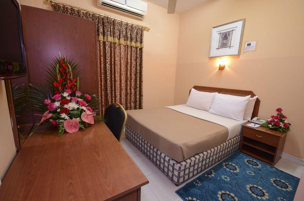 Hotel Melody Queen By Aura *