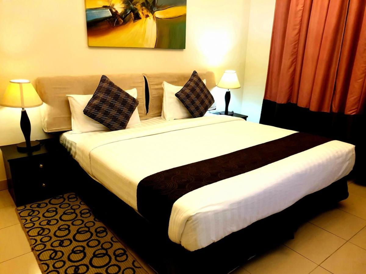 Fortune Classic Apartment, Airport ,near Dafza Metro Station 4*