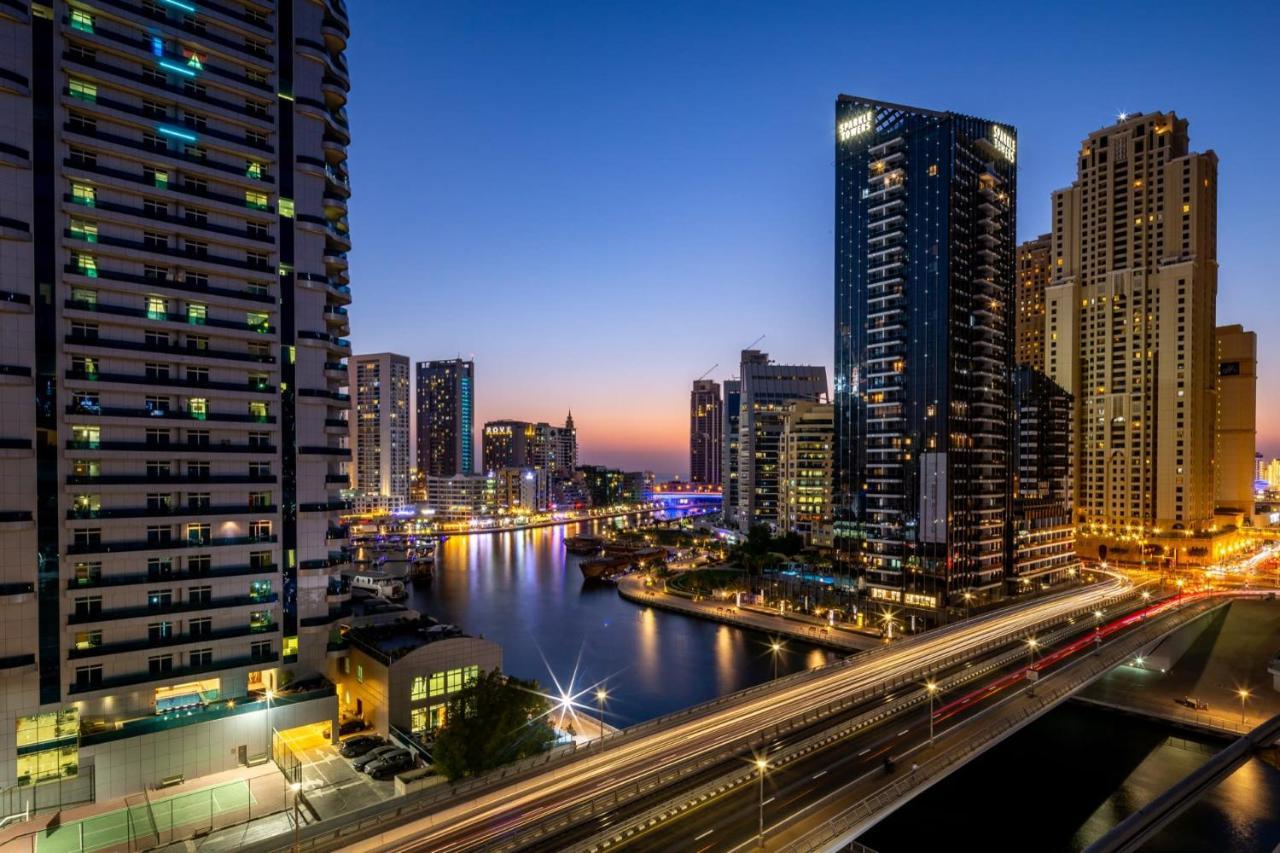 Frank Porter - Damac Waves *