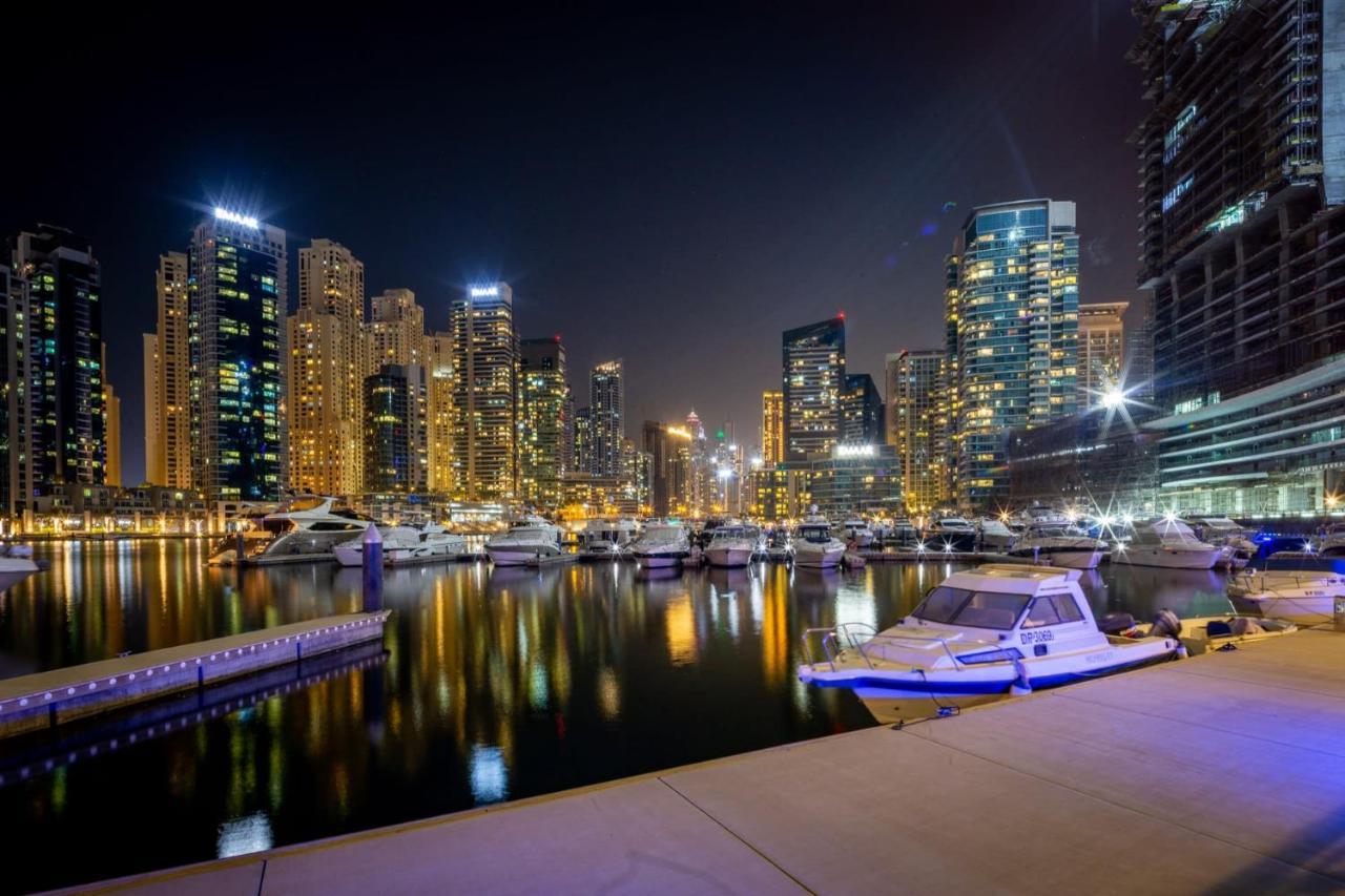 Apartment Frank Porter - Damac Waves