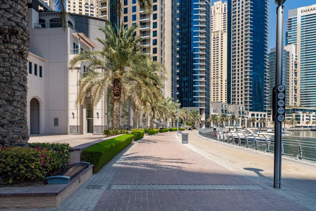 Frank Porter - The Point Tower * Dubai