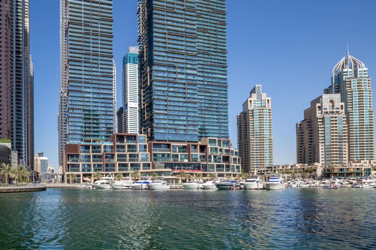 Frank Porter - Marina Tower