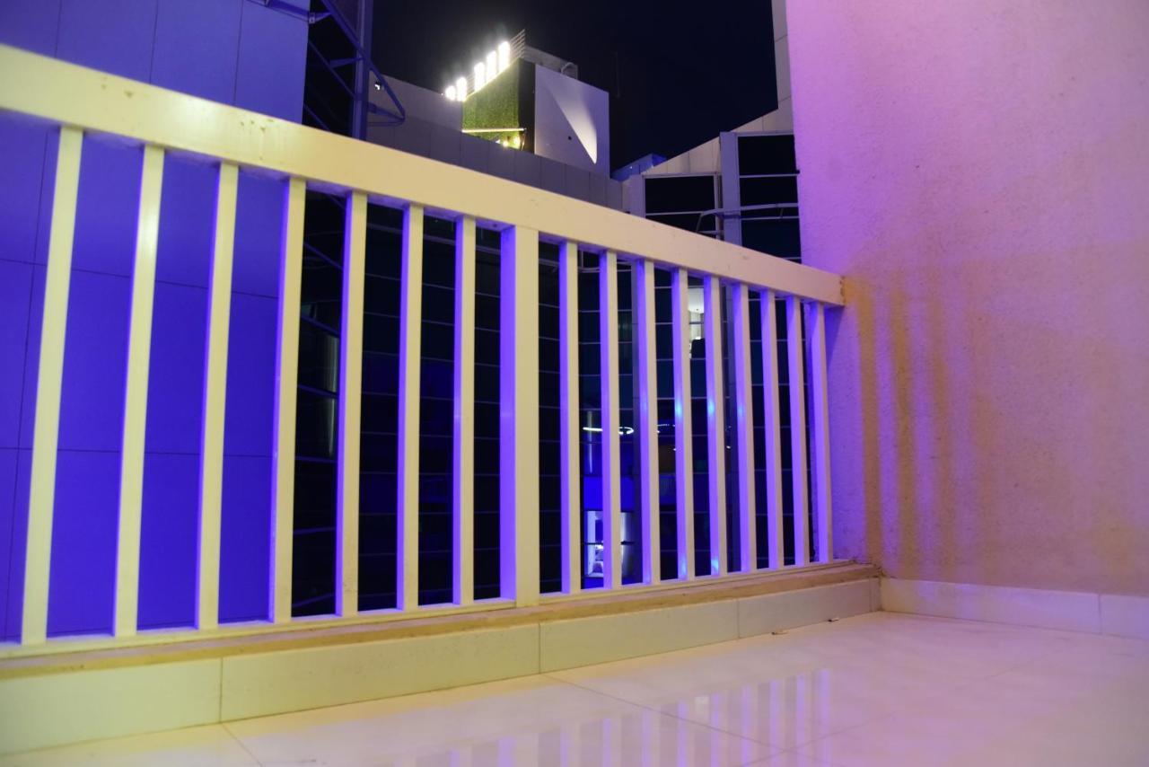 Hostel Private Partitioned Nr Mall Of Emirates