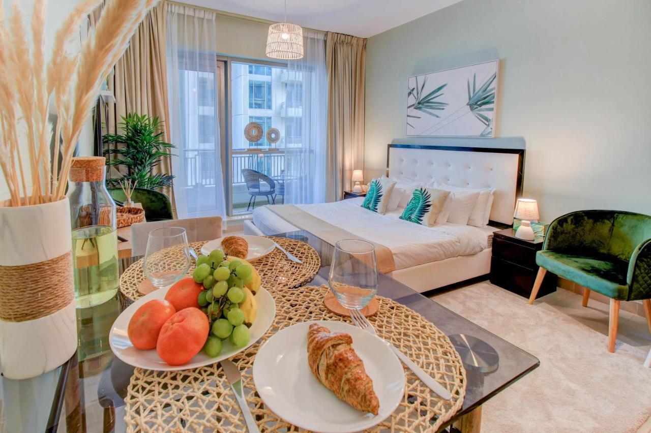 Apartment Durrani Homes - Luxurious Near Mall With Pool View Dubai