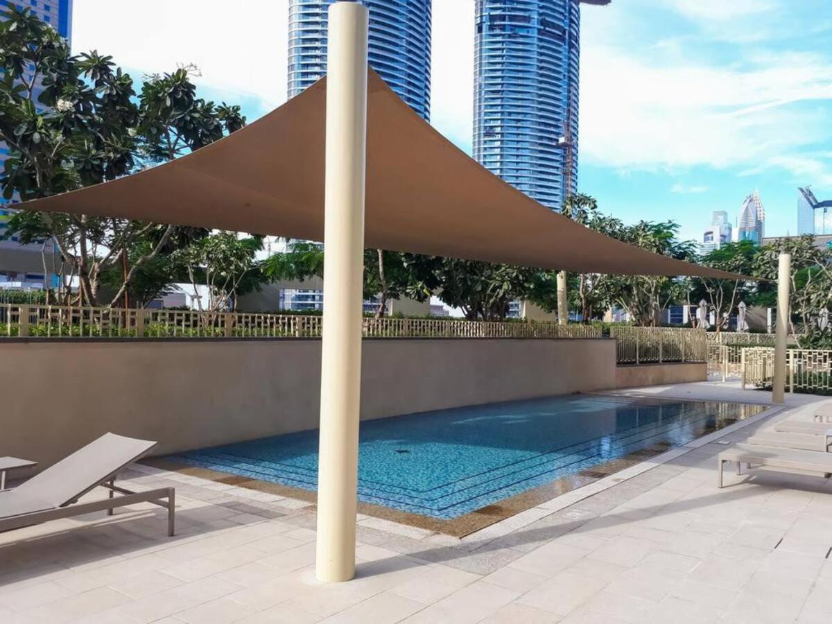 Apartment First Class 3br With Full Burj Khalifa And Fountain View Dubai