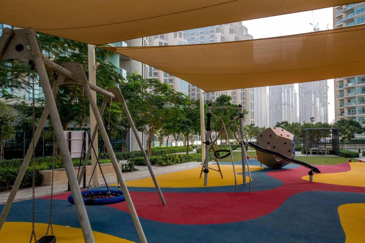 Apartment First Class 3br With Full Burj Khalifa And Fountain View Dubai