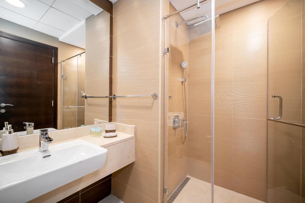 Higuests - Sparkle Towers 2 Apartment Dubai