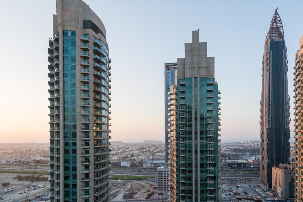 Apartment Higuests - Luxury Apt With Balcony, Steps From Burj Khalifa