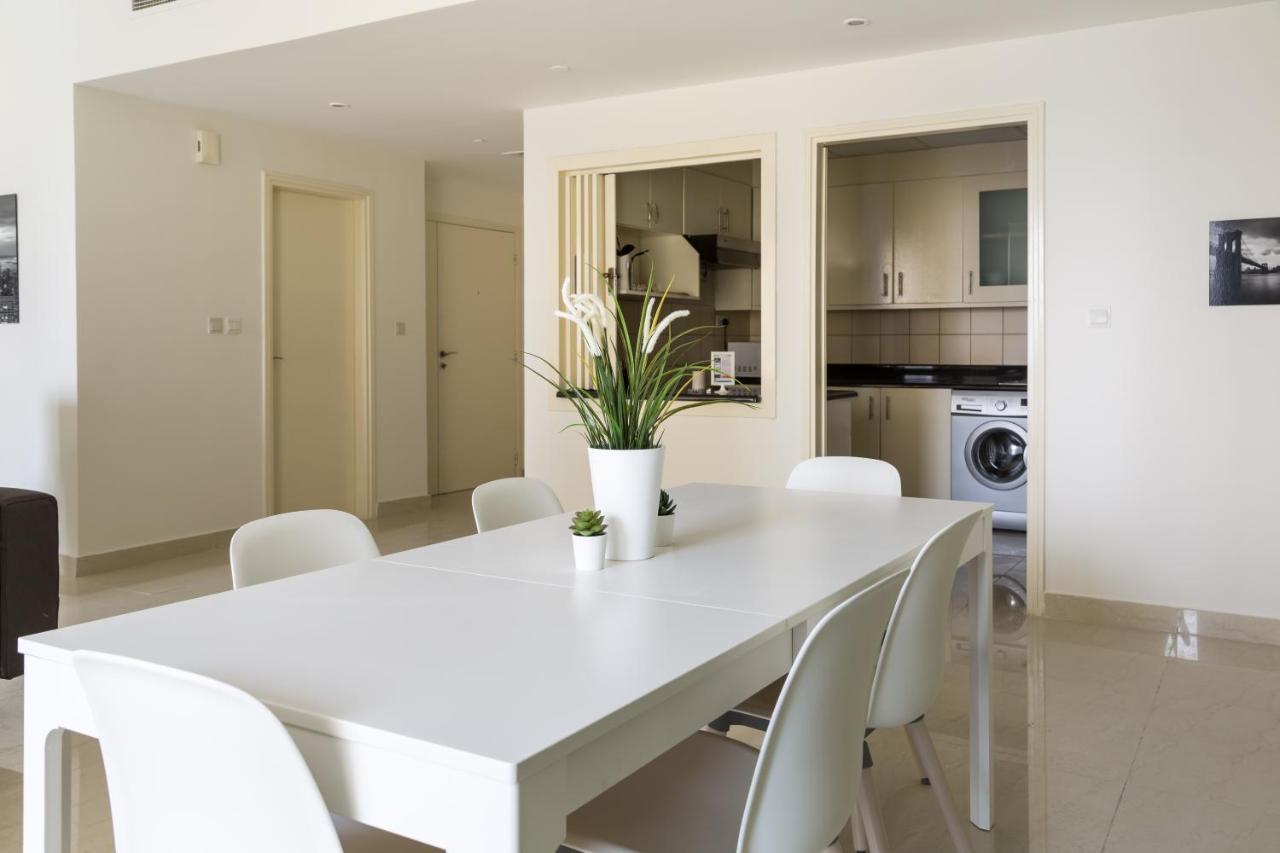 Higuests - Fantastic Views In Waterfront Apt For 6 In Jbr Apartment