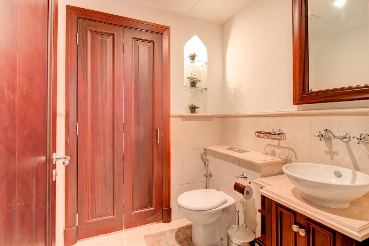 Durrani Homes - Luxury 2bed Opposite Mall With Stunning Burj Khalifa View