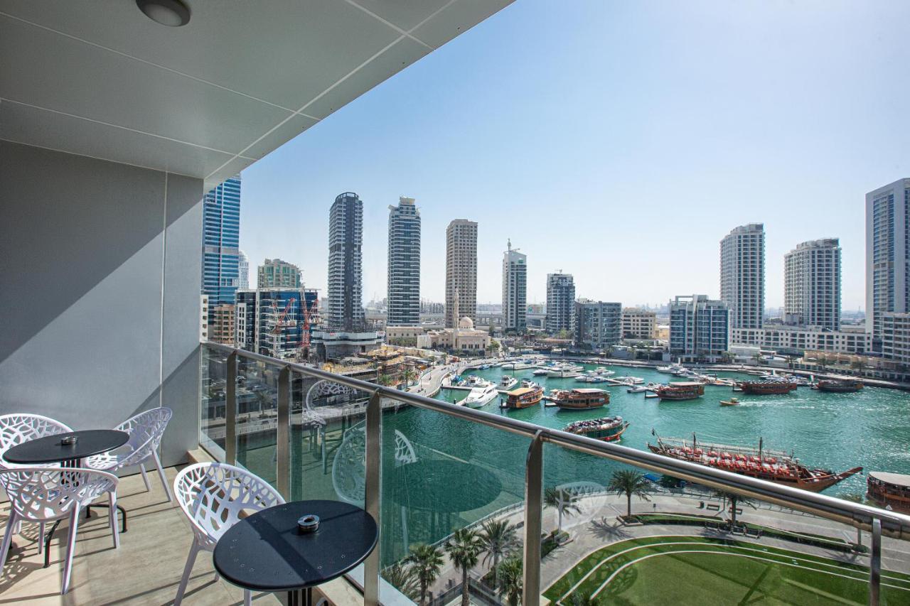 5 Star Sparkle Tower By Swarovski, Marina Apartment