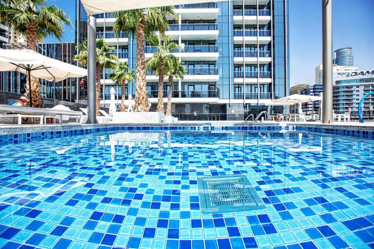 5 Star Sparkle Tower By Swarovski, Marina Dubai