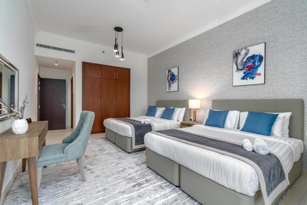Globalstay At Palm Jumeirah Beachfront Paradise With Pool And Gym Apartment Dubai