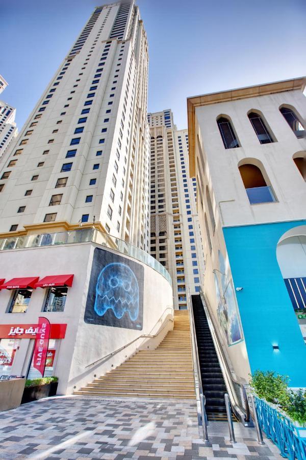 Apartment Spacious Sea View At The Jbr Dubai