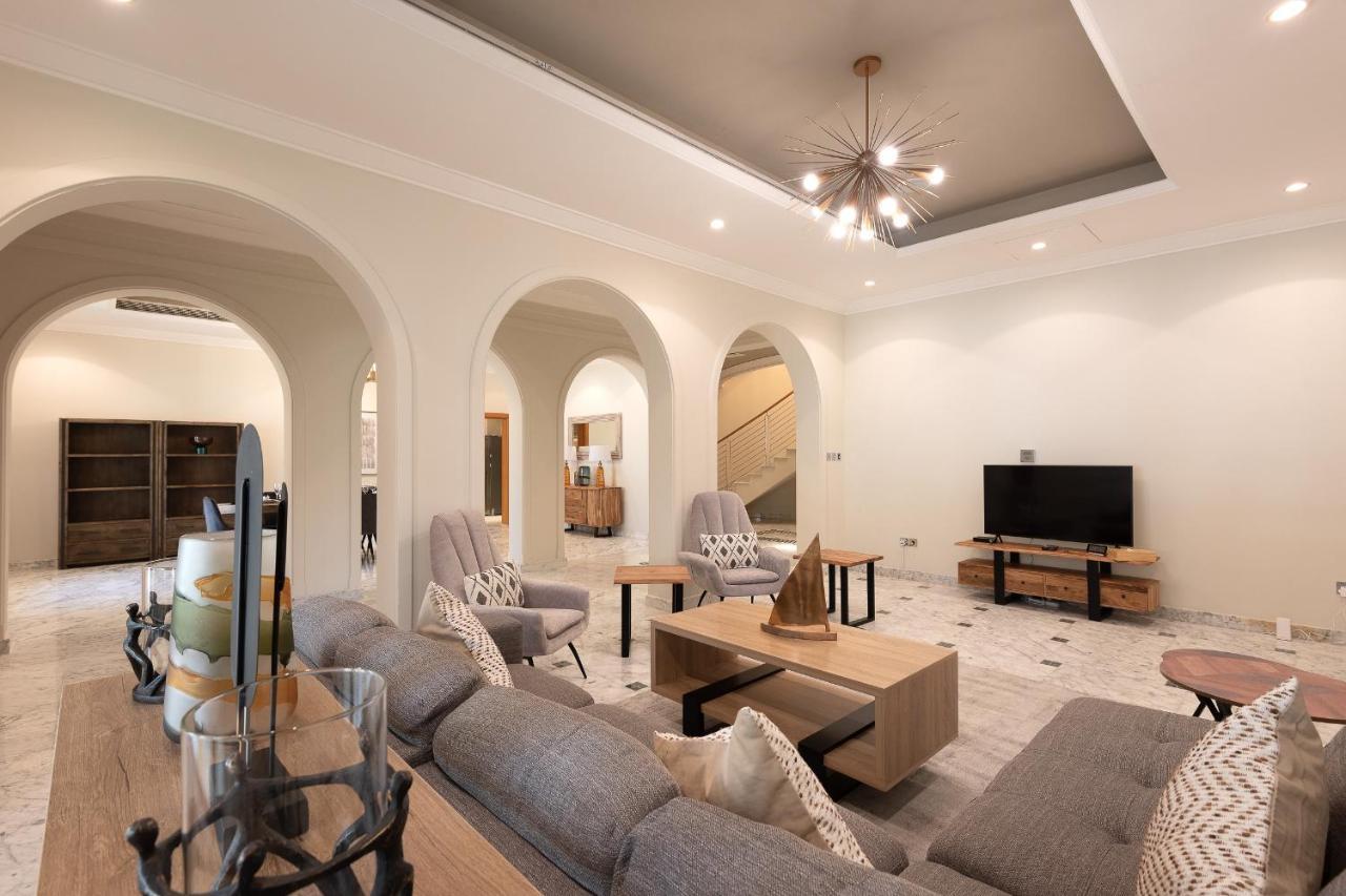 Maison Privee - Prvt Pool & Beach! In Luxury Palm Jumeirah Dubai
