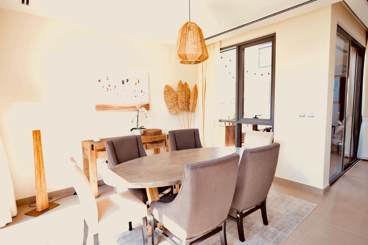Villa The Sunshine Dubai