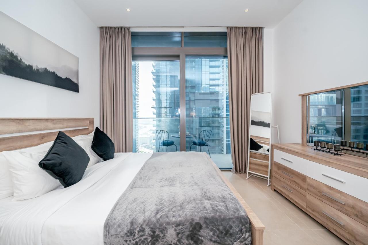 Higuests - Unique With Stunning Panoramic Marina Views Apartment