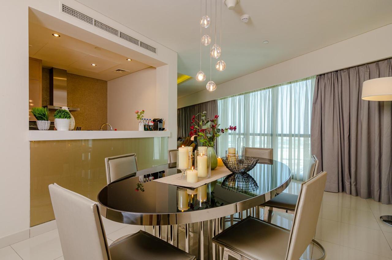 Skyline Panoramic View Apartment