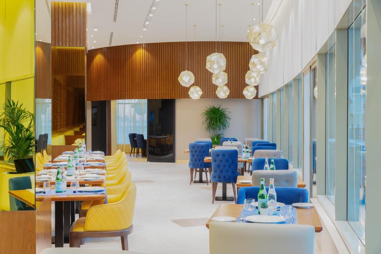 Hotel Barcelo Al Jaddaf,