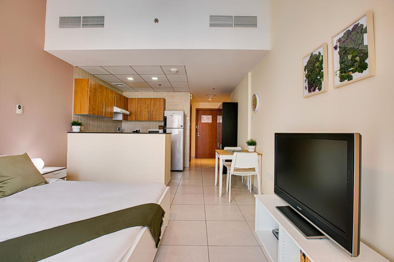 Splendid In Marina View Towers Dubai