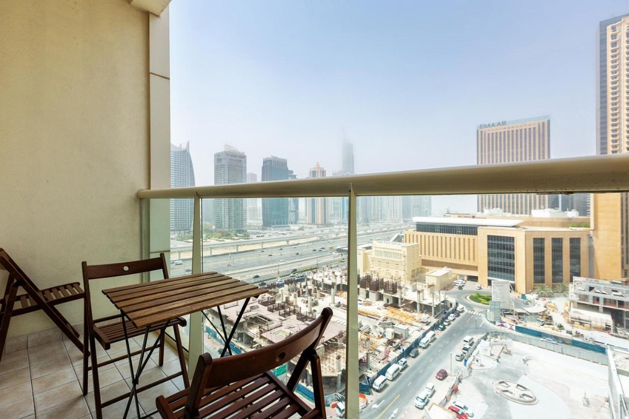 Apartment Splendid In Marina View Towers Dubai