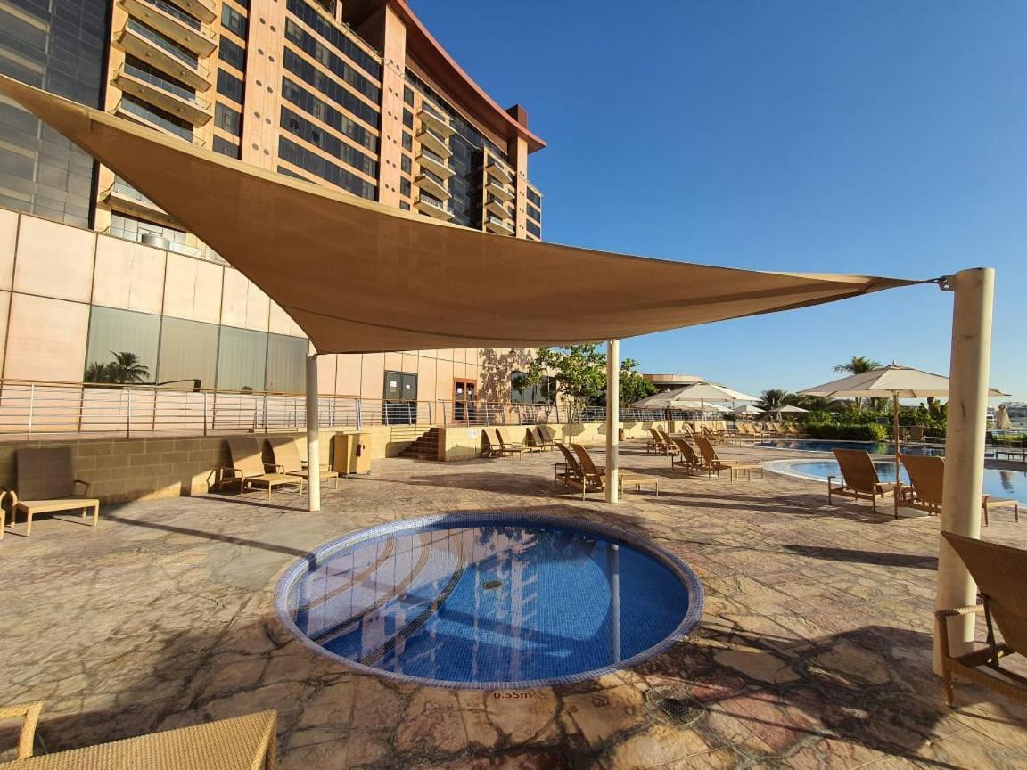 Bnbmehomes - Private Beach, Infinity Pool, Club At Andaaz -402 Apartment