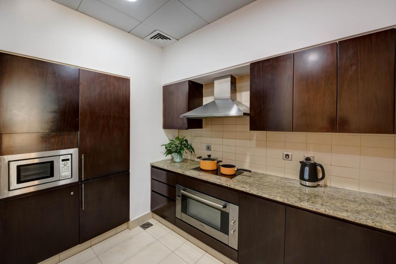 Bnbmehomes - Private Beach, Infinity Pool, Club At Andaaz -402 Apartment Dubai