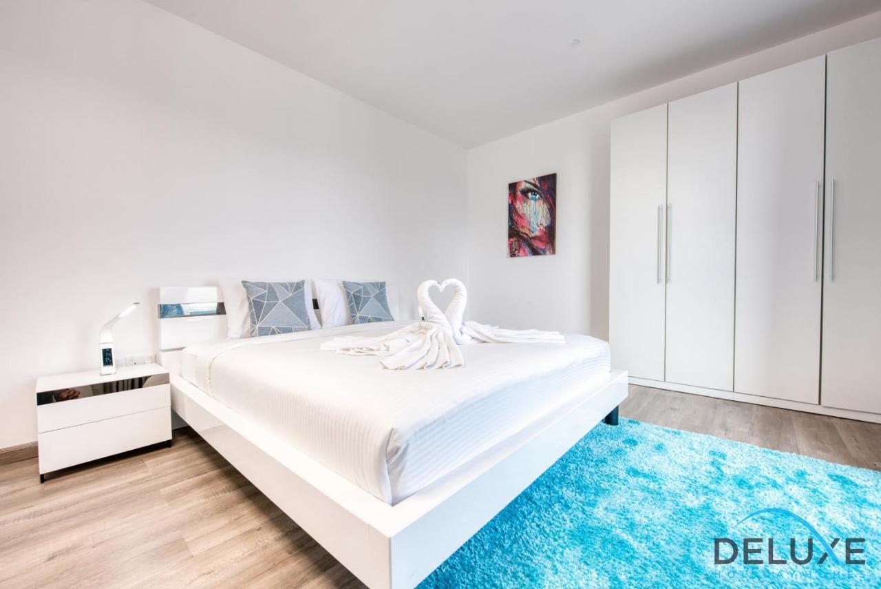 Serene 2br At Rimal 1 By Deluxe Holiday Homes Dubai