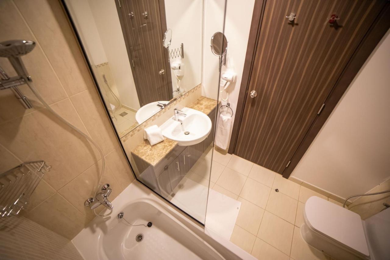 Apartment Fantastay Windsor Residence Studio W Pool, Gym, Wifi, Sauna