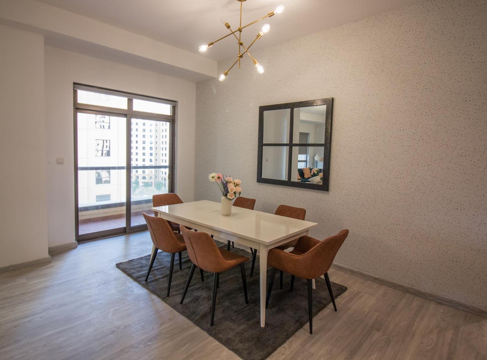 Apartment Premium 3br! Partial Sea-view - Amwaj