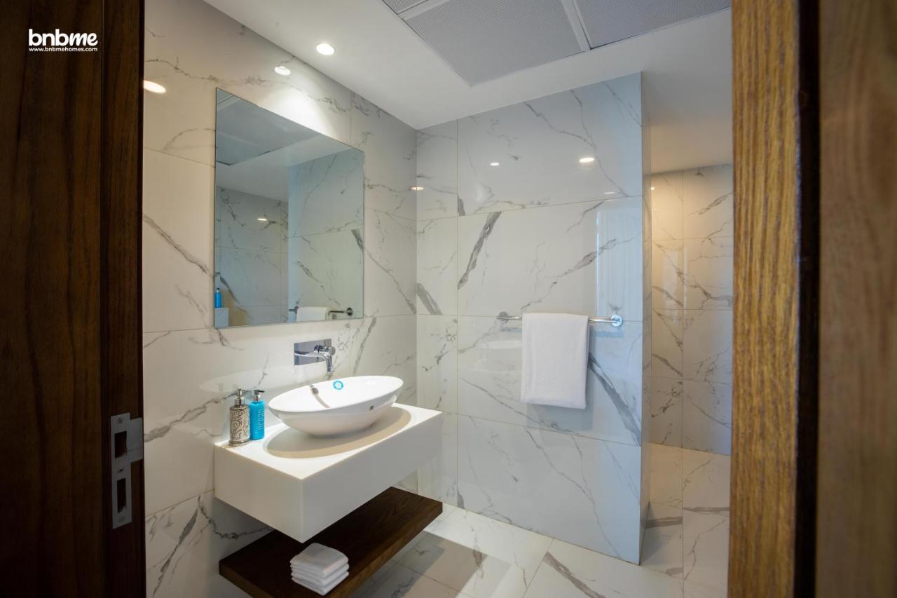 Apartment 4 Bedroom Penthouse - Large Patio - By Bnbme Homes - E2901 Dubai