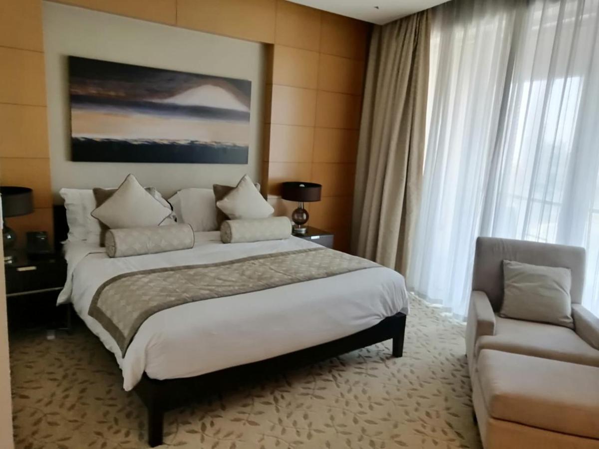 Address Mall Luxury & Spacious - Airbetter
