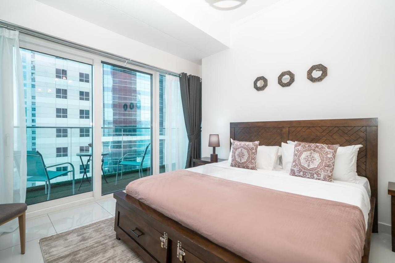 Higuests - Design Apartment With Stunning View Of Palm Island Apartment Dubai