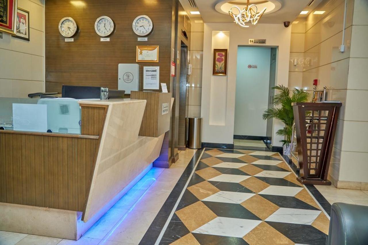 Grand Square Hotel 2*