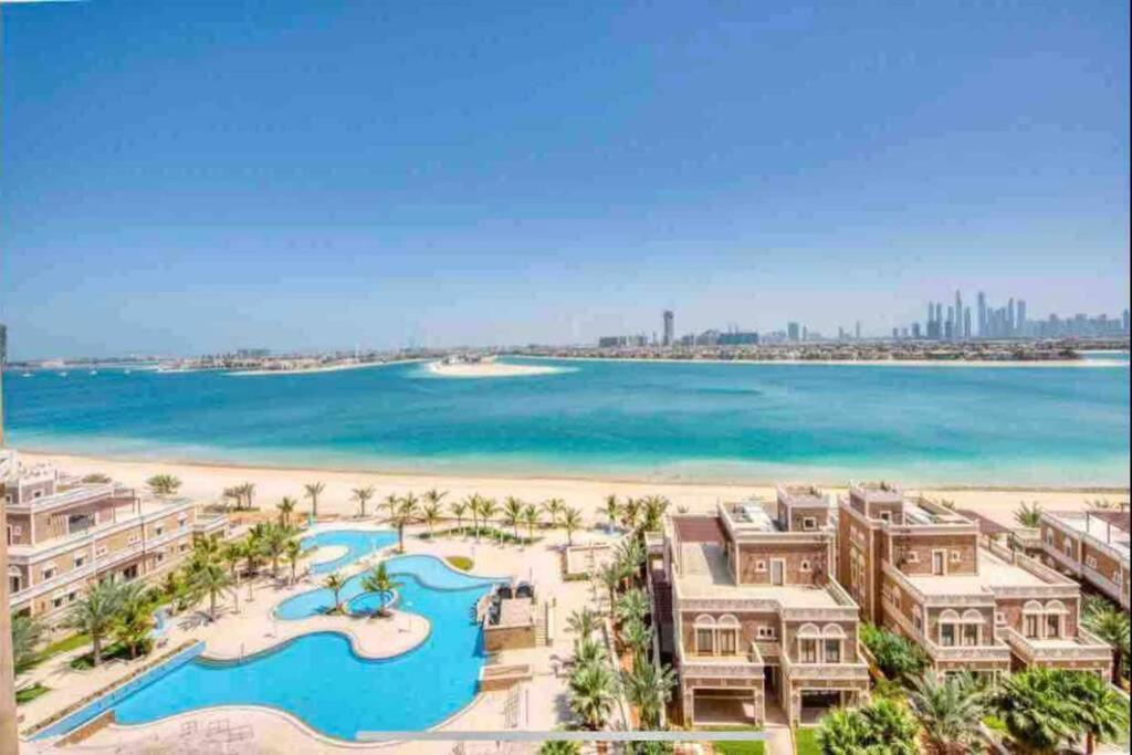 Apartment Balqis Residense Palm Jumeirah,pool, Beach, Floor, Full Sea View, Restaurants