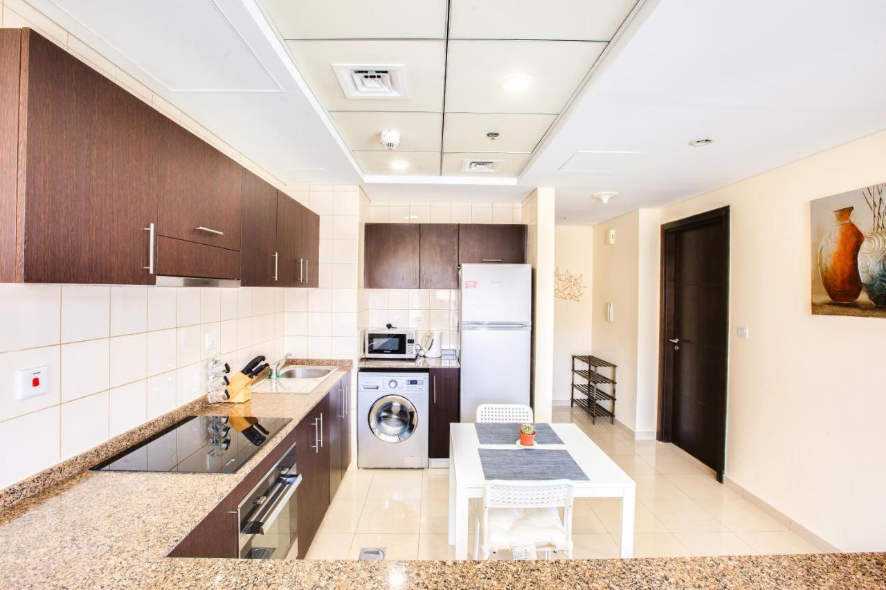 Bay With Awesome Marina View Apartment