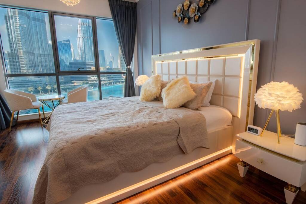 First Class 3br With Full Burj Khalifa View Apartment Dubai