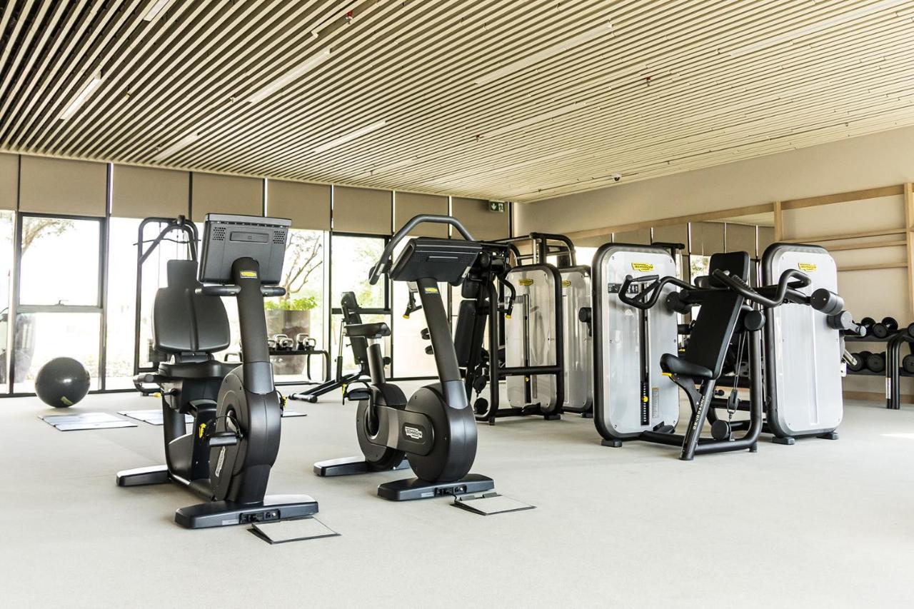 Marco Polo - Lofty Apt With Balcony Near Hills Mall Apartment Dubai