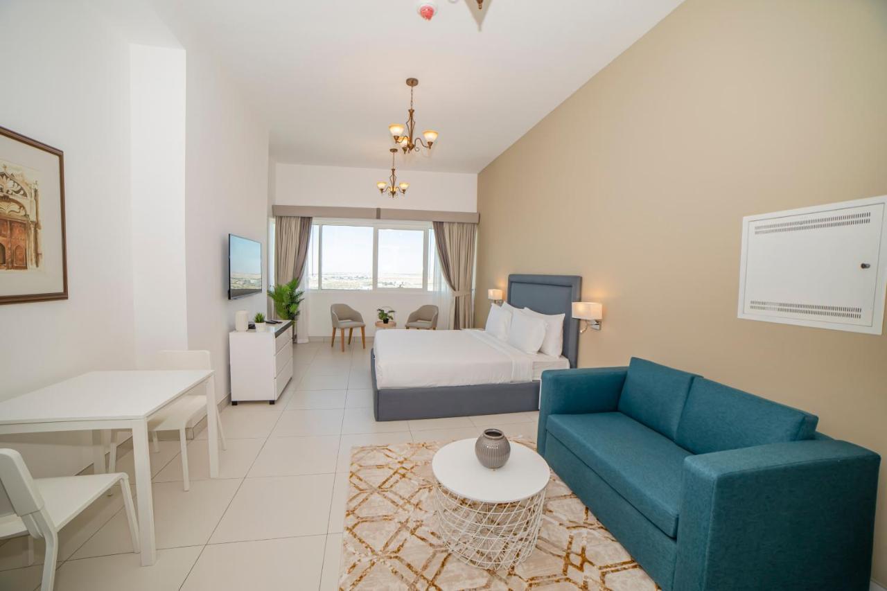 Fantastay Windsor Residence Studio W Pool, Gym, Wifi, Sauna *