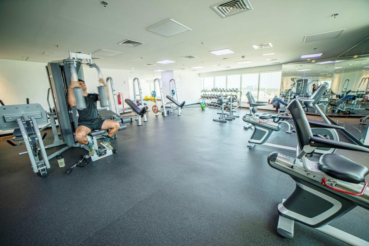 Fantastay Windsor Residence Luxury Studio W Balcony, Pool, Gym, Wifi, Sauna *