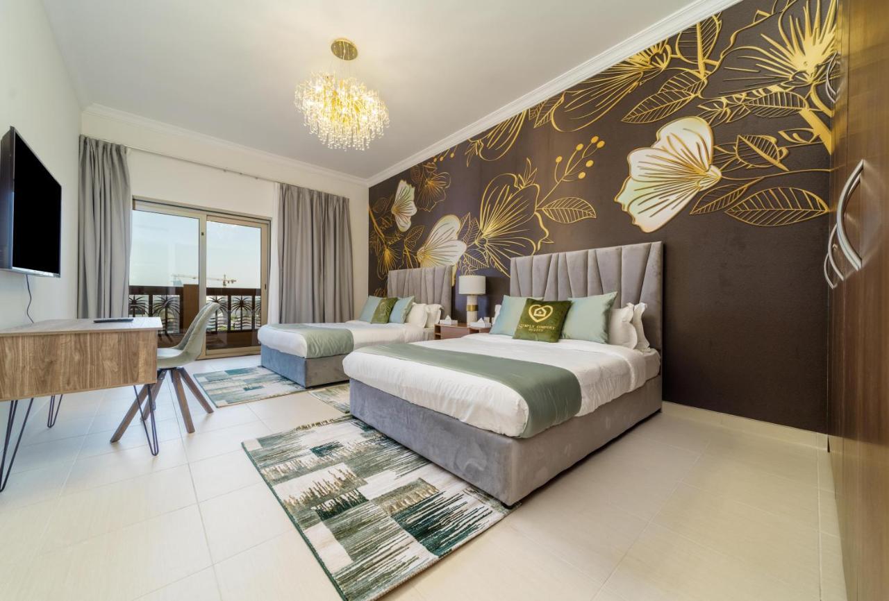 Globalstay At Palm Jumeirah Beachfront Paradise With Pool And Gym Apartment