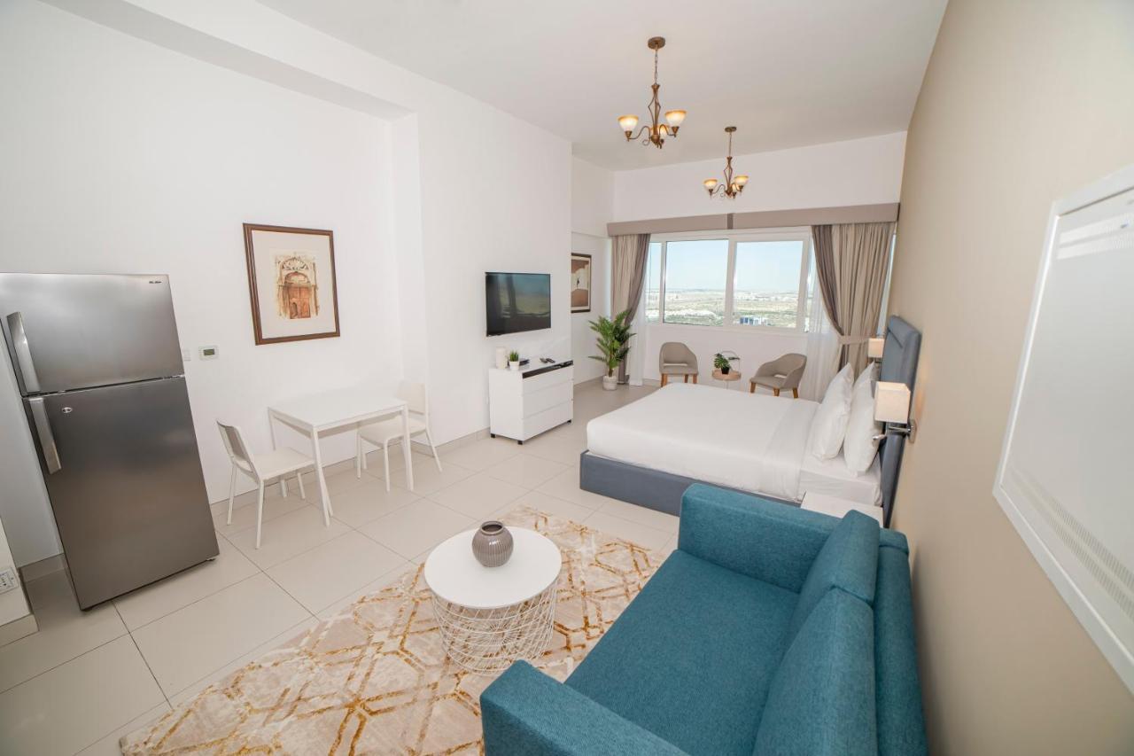 Fantastay Windsor Residence Studio W Pool, Gym, Wifi, Sauna *