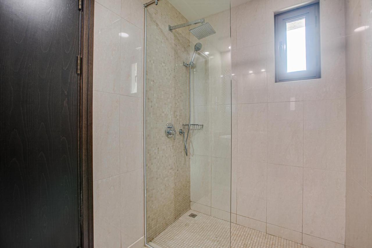Apartment Luxury At Balqis *