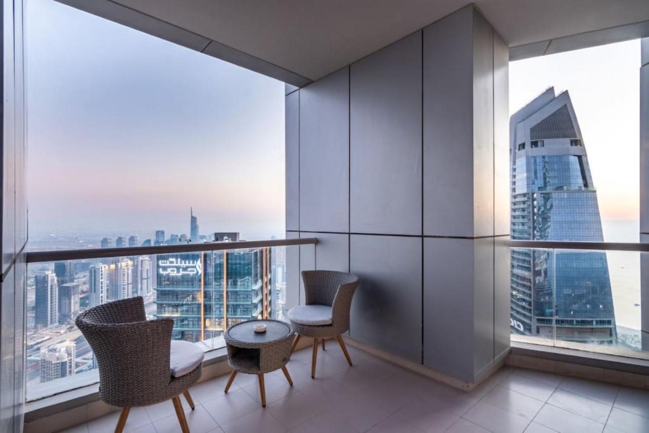 Key View - Torch Tower Apartment *
