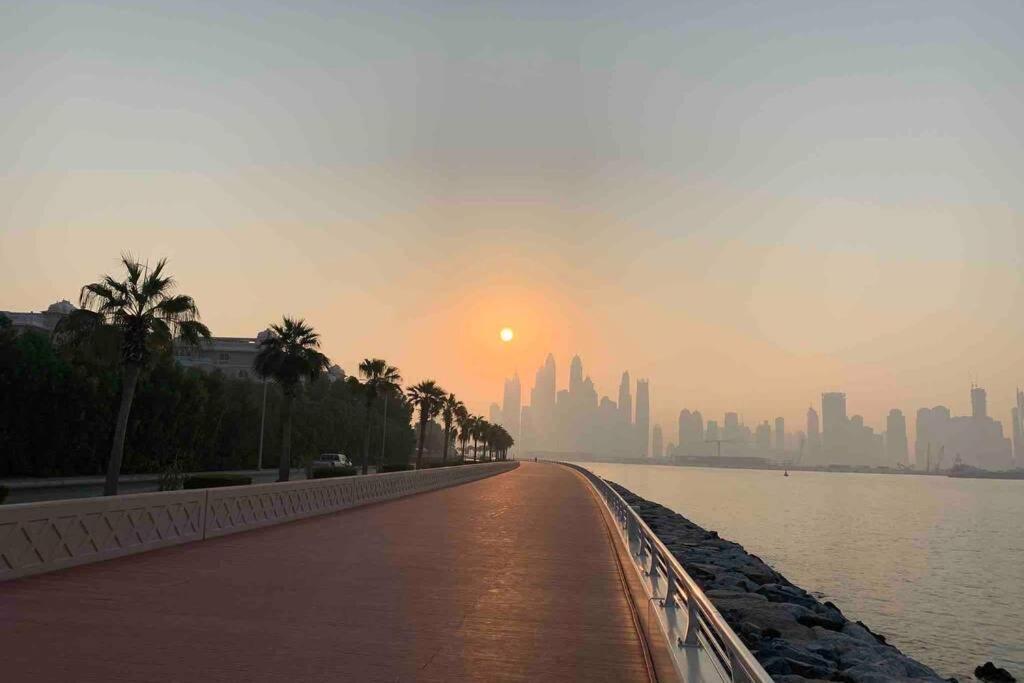 Apartment Balqis Residense Palm Jumeirah,pool, Beach, Floor, Full Sea View, Restaurants