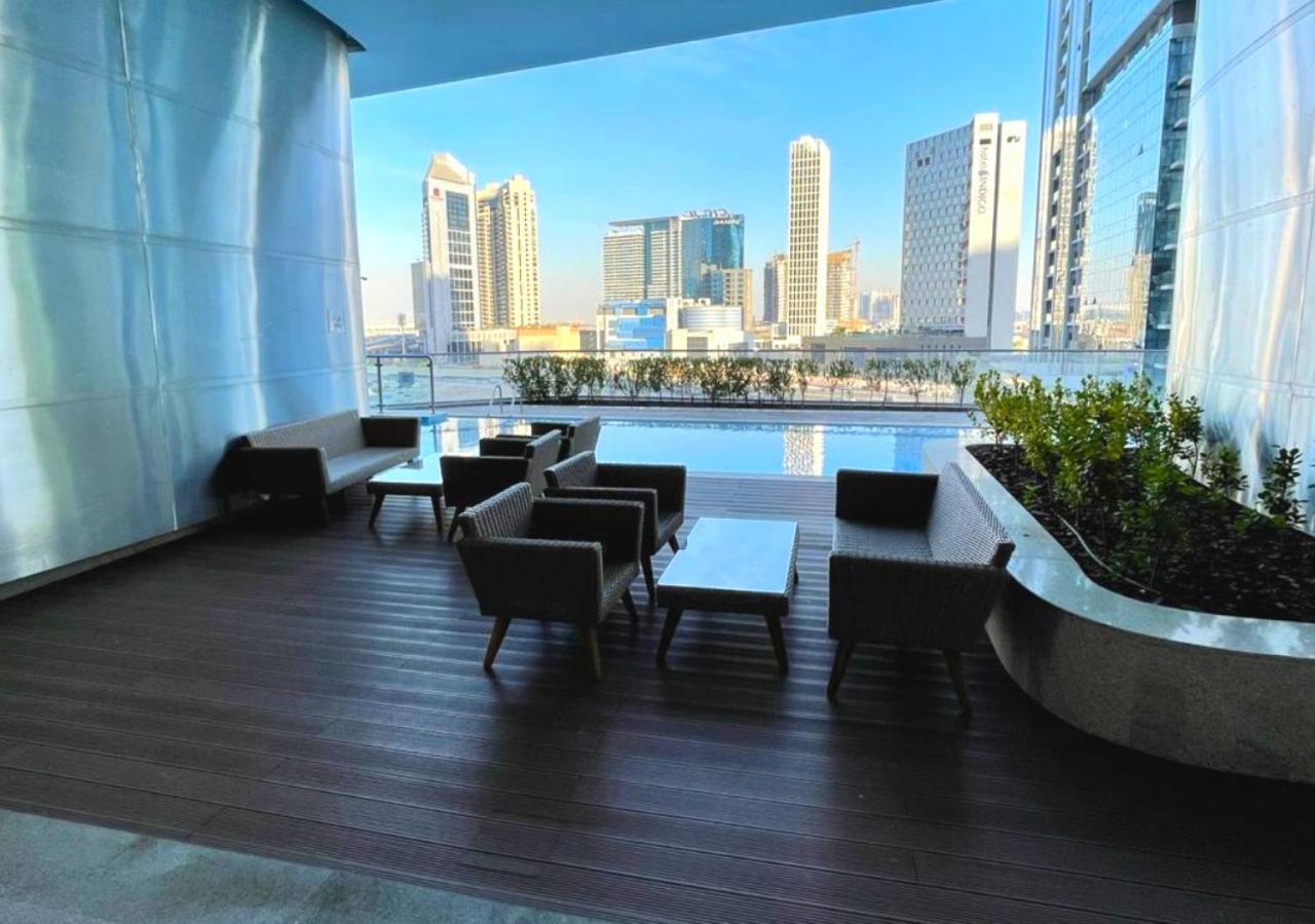 Rh- Modern Comfort, Bright 1br Near Mall, Views Apartment Dubai