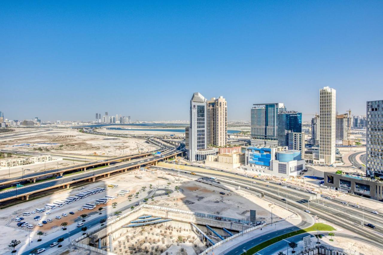Rh- Upscale Living In The Heart Of The City, 02br, Near Mall Apartment Dubai