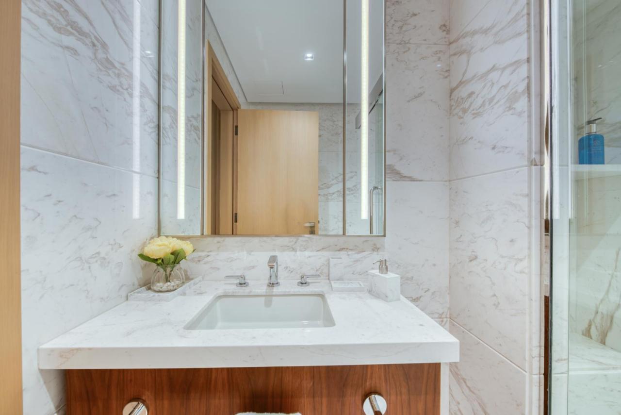 Rh- Upscale Living In The Heart Of The City, 02br, Near Mall Apartment *