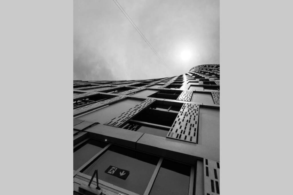 Cayan Tower Luxury With Sea View *