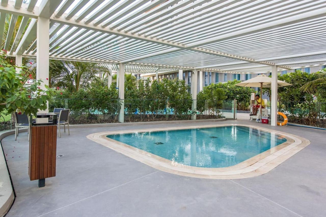 Luxe 3 Bedroom Oceanfront In The Heart Of Bluewaters Island * Dubai